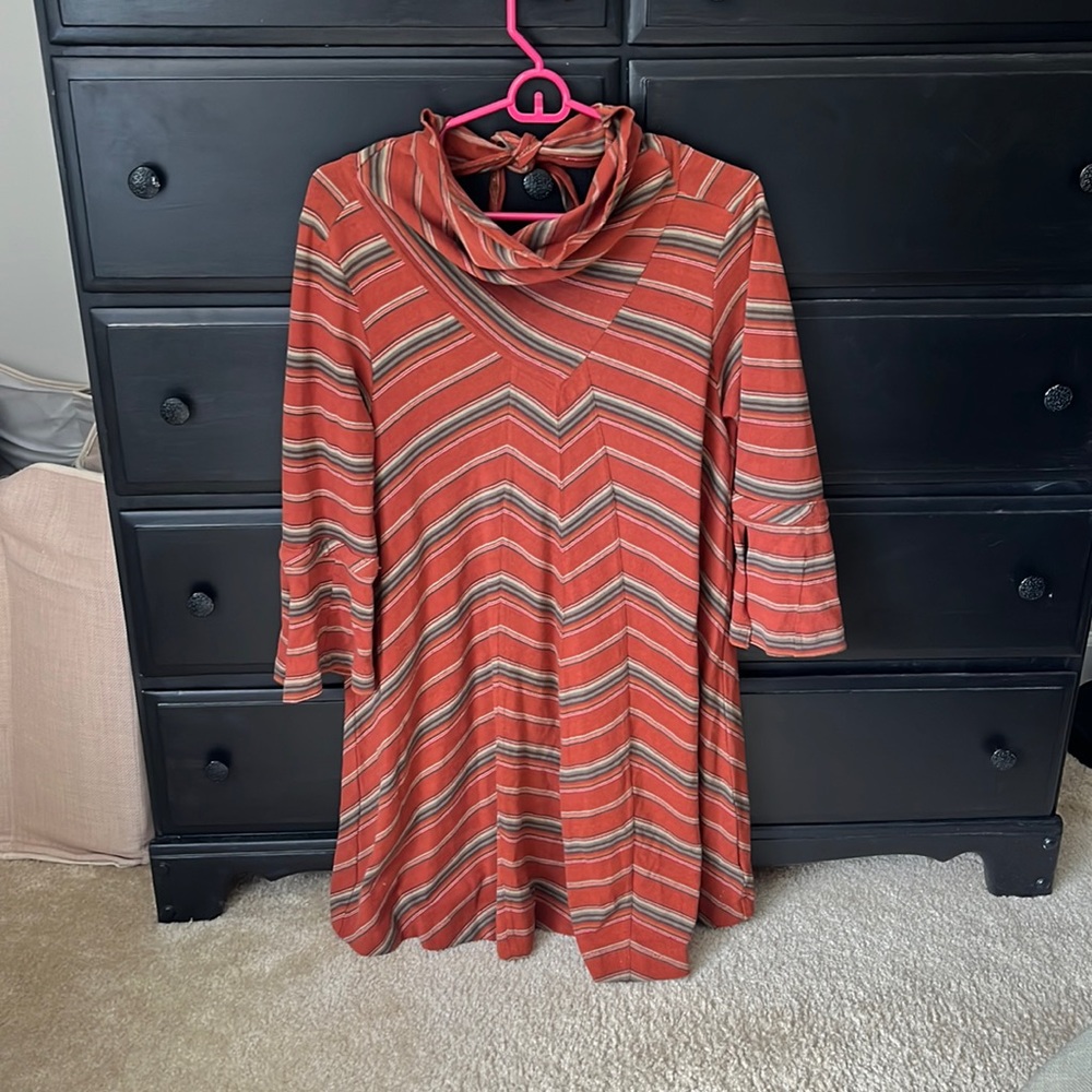 70s vibe dress
